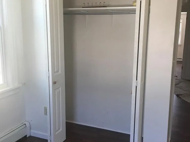 14 Pine St #2 — Photo 2