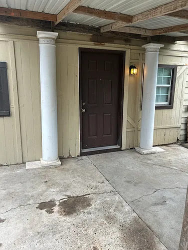 351 Saint George Ave #351.5 Photo 1