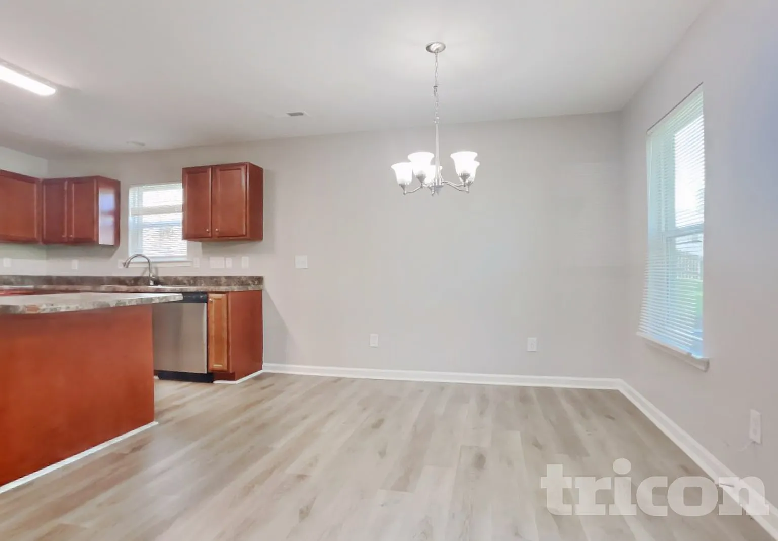 47 Hallow Oak Street Spring Lake NC — Photo 4