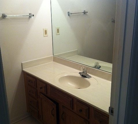 2nd image of 3550 Kenesaw Dr APT 55