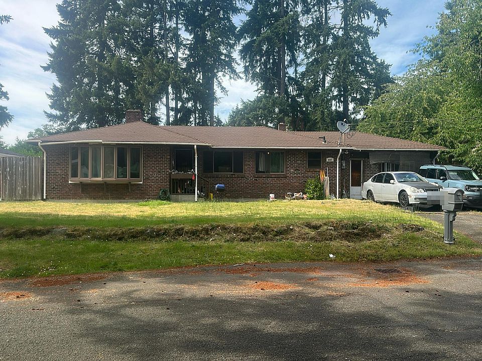 1st image of 8407 Mount Tacoma Dr SW