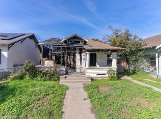 1039 N Roosevelt Ave, Fresno, CA 93728