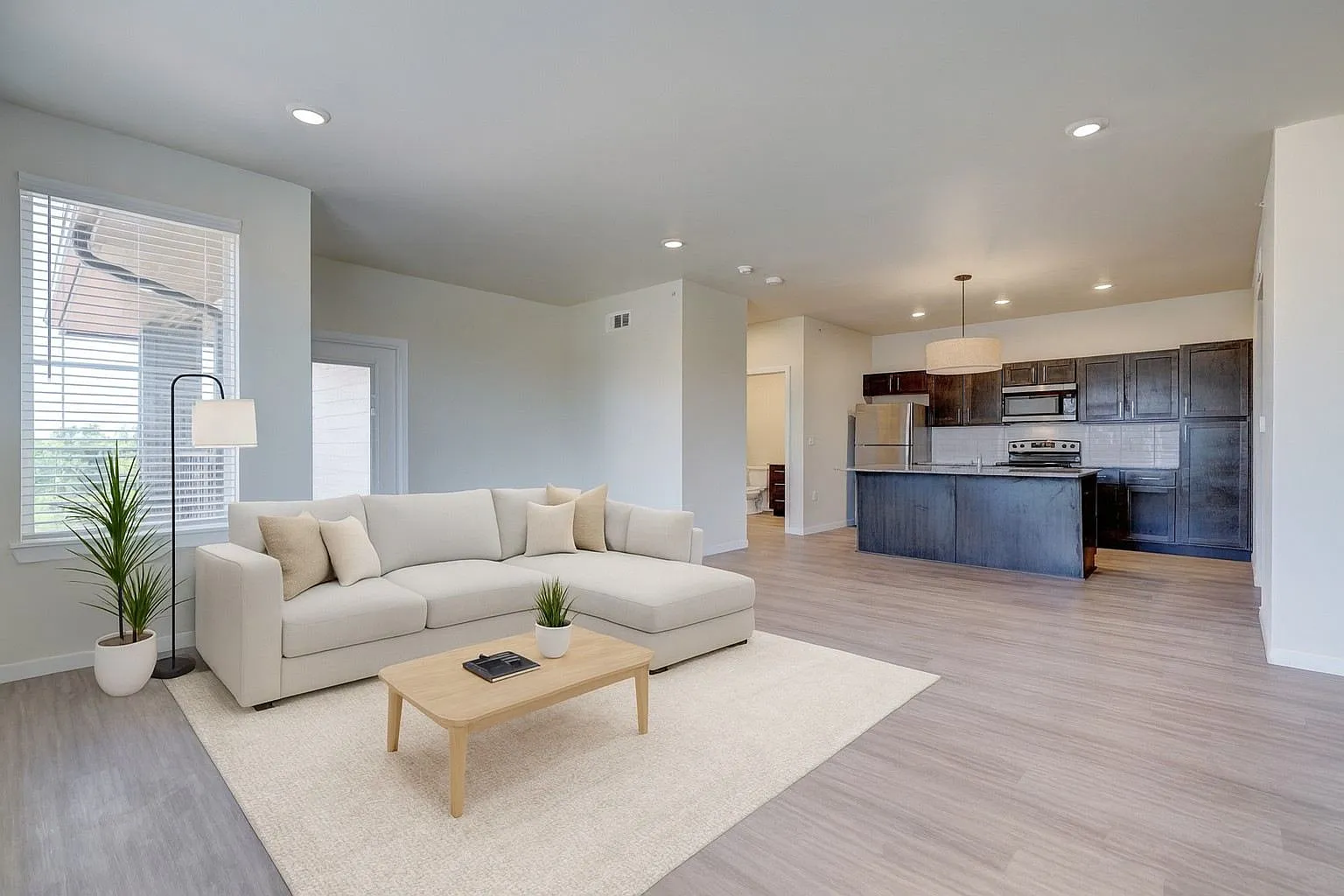 The Encore Apartments — Photo 1