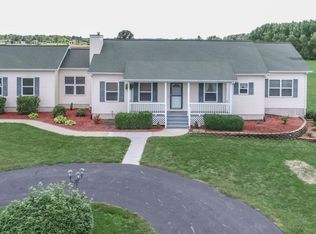 6328 E Clinton Trl, Eaton Rapids, MI 48827