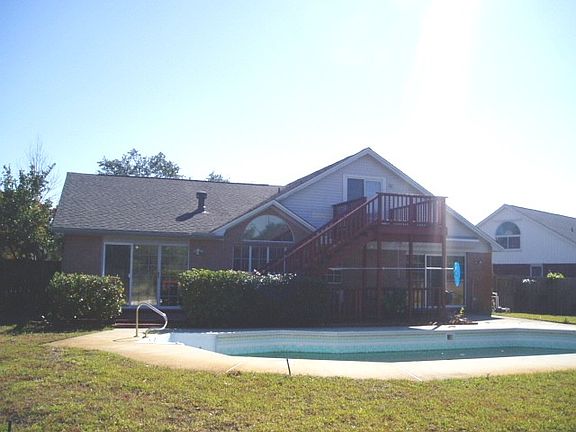 3rd image of 130 Long Pointe Dr