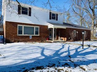 1445 Maple Blvd, Monroe, MI 48162