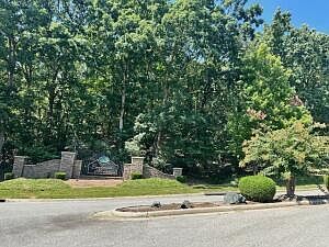 2nd image of 22 Summit Dr