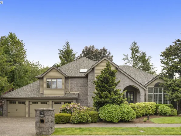 2464 Palisades Crest Dr, Lake Oswego, OR 97034