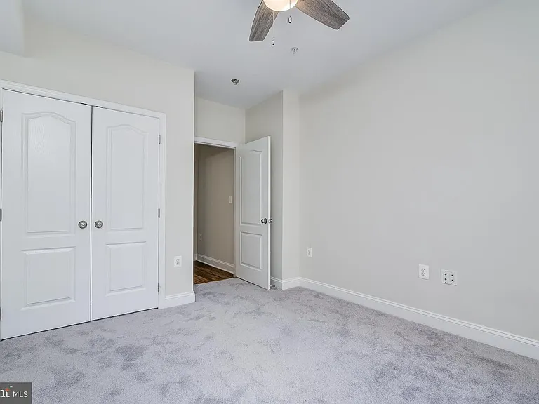 305 Redland Blvd #101 — Photo 34