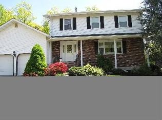 59 Agawam Dr, Wayne, NJ 07470