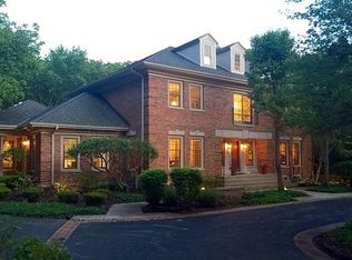 1771 Devonshire Ct, Lake Forest, IL