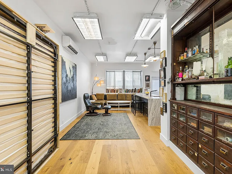2020 E Fletcher St #1&2 — Photo 41
