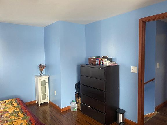 5th image of 130 Lackawanna Ave
