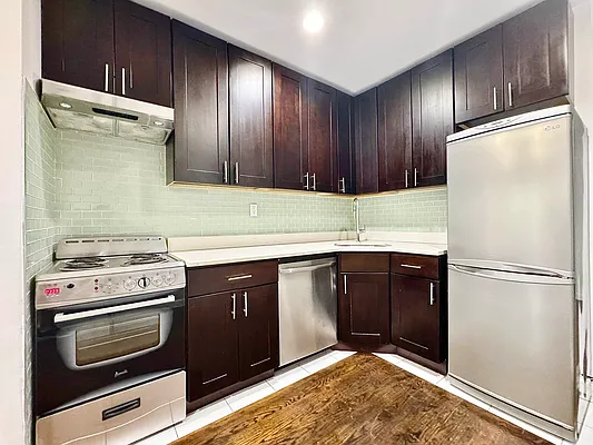 Rented by DALLAL | media 6