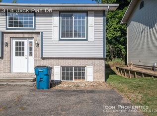 1314 Jack Pine Dr, Kalamazoo, MI 49006