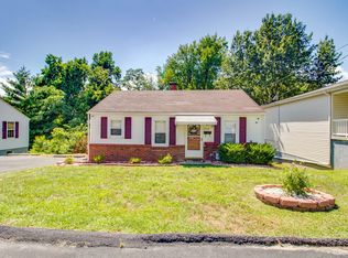 213 Cardot St, East Alton, IL 62024