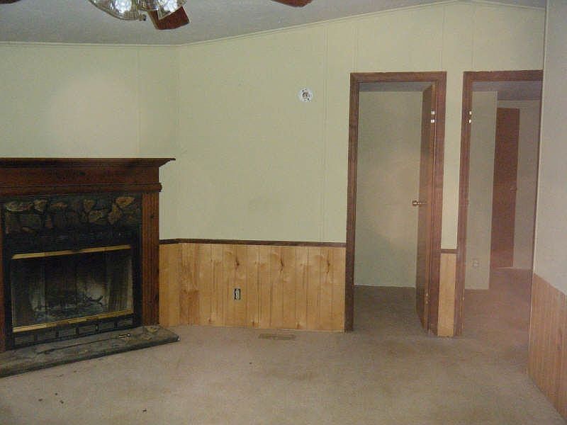 2nd image of 3118 Little Refuge Rd