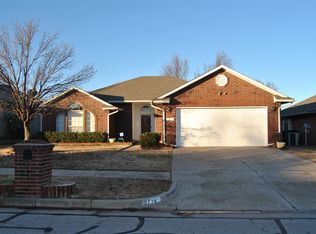 2724 NW 161st St, Edmond, OK 73013