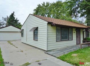 2927 N 65th St, Lincoln, NE 68507