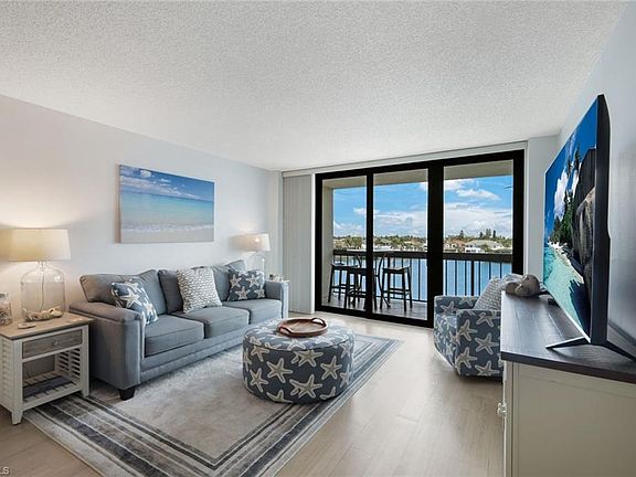 3rd image of 601 Seaview CT #C506