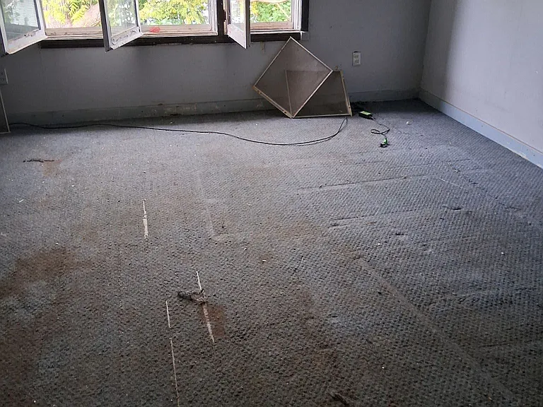 1007 N Oakley St — Photo 20