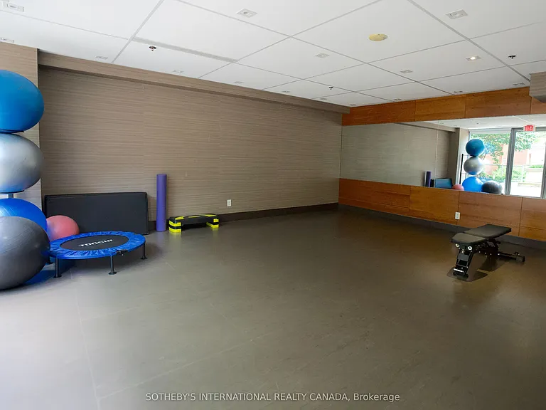 205 Frederick St #408 — Photo 6