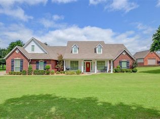 16367 River Rock Cir, Choctaw, OK 73020