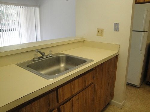 5th image of 140 Orchid Woods Ct APT 18C
