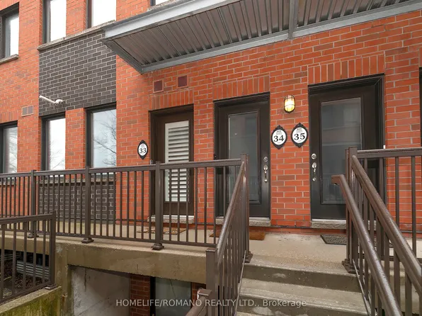 869 Wilson Ave #33, Toronto, ON M3K 0A4