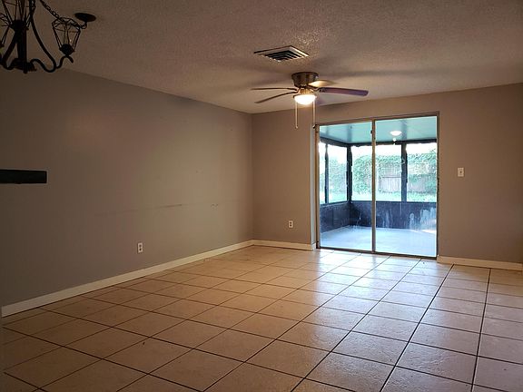 5th image of 1049 Grantwood Ave