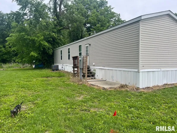 22003 Akin Blacktop, Thompsonville, IL 62890