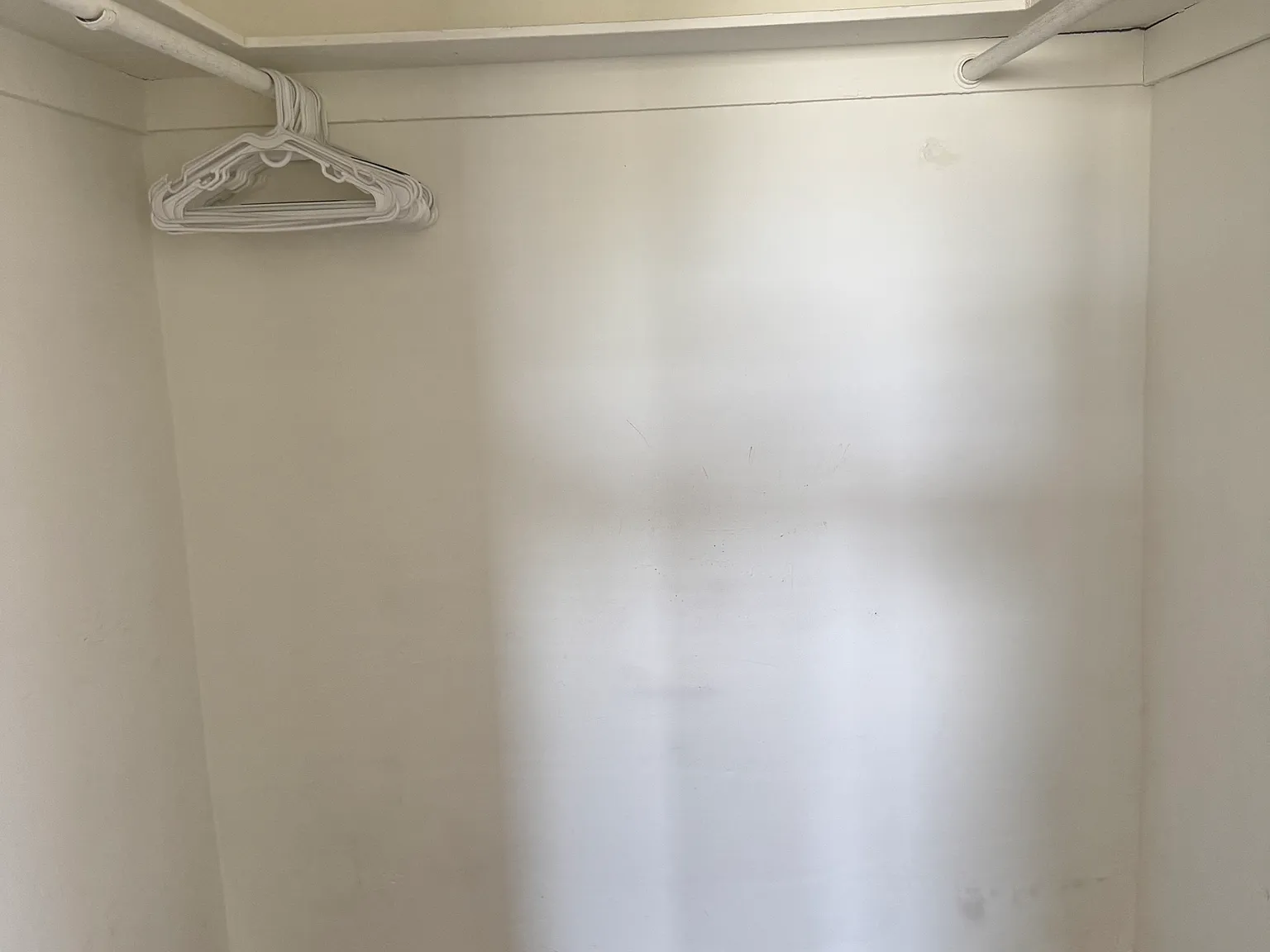 1 bed, 750 sqft, $1,875 — Photo 4