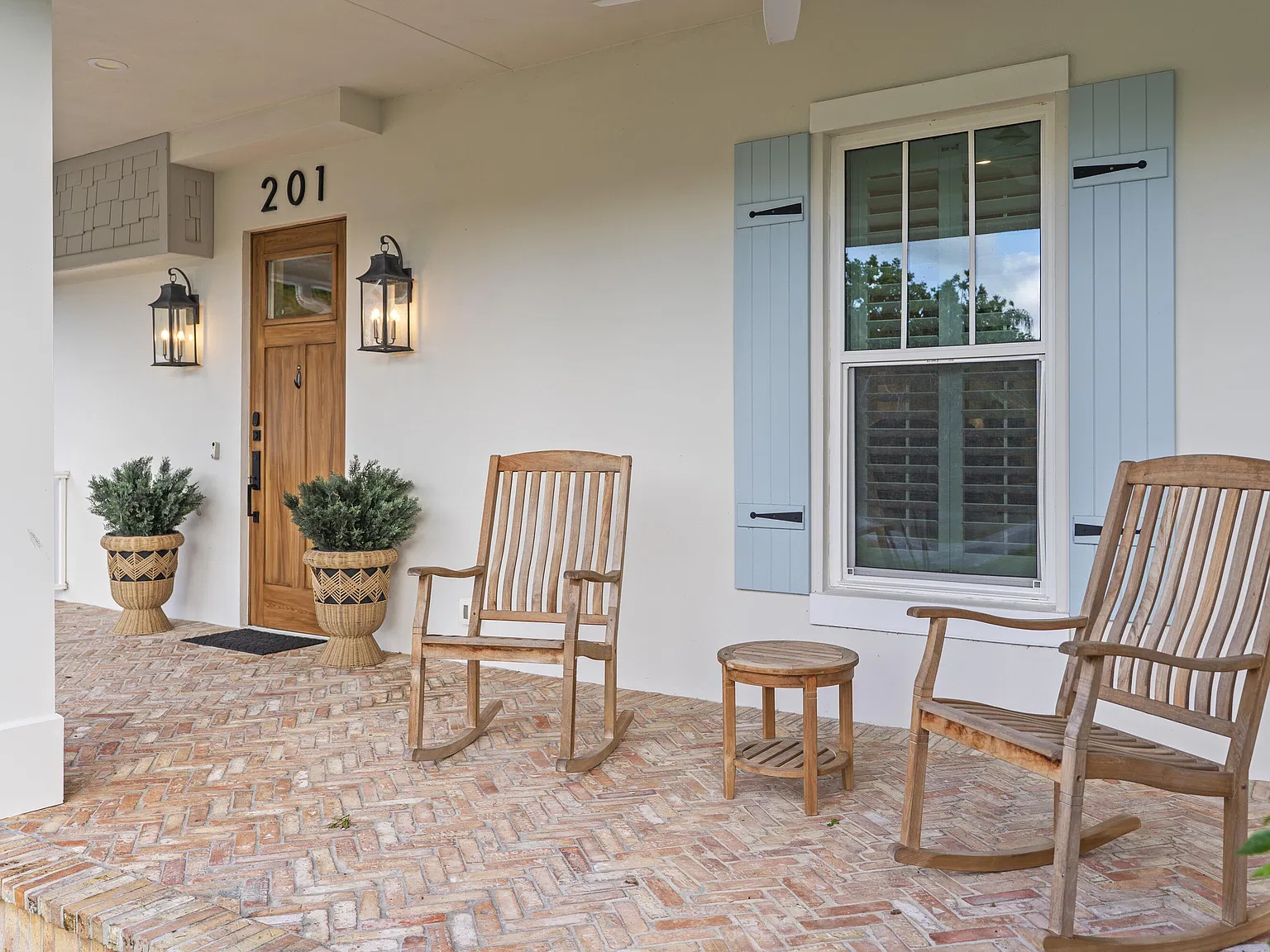 3 bed, 4.0 bath, 2956 sqft, $25,000 — Photo 4