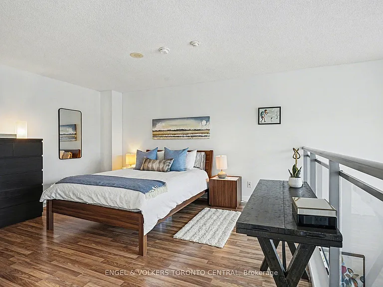 80 Western Battery Rd #207 — Photo 9
