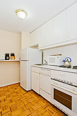 Rented by Empire State Properties | media 5