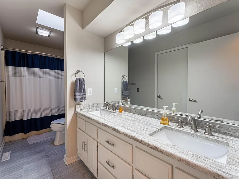 14 Everleigh Dr — Photo 12