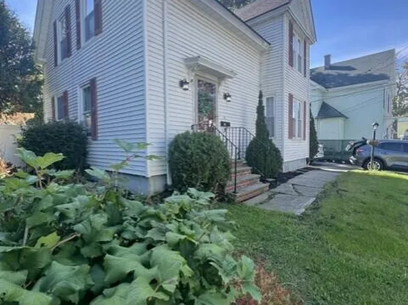 13 W Park Street, Bangor, ME 04401