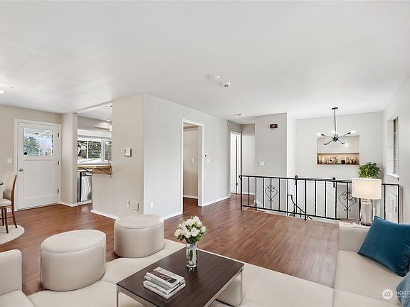 4th image of 316 S 88th Street