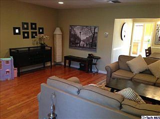 4th image of 6816 Bellingham Ave