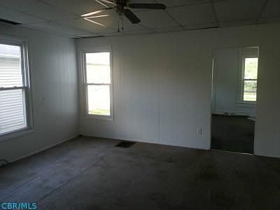 4th image of 69 Park Ave
