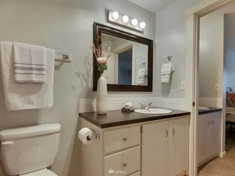 8614 John Dower Rd SW #B — Photo 11
