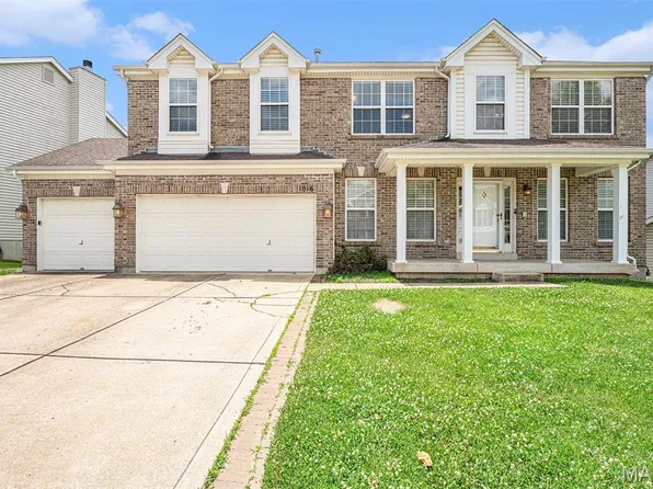 1016 Scenic Oaks Ct, Imperial, MO 63052