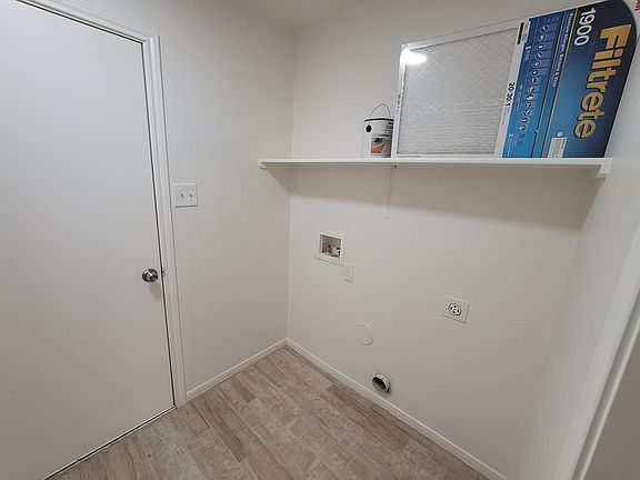 5th image of 2713 Gillmeister Ln