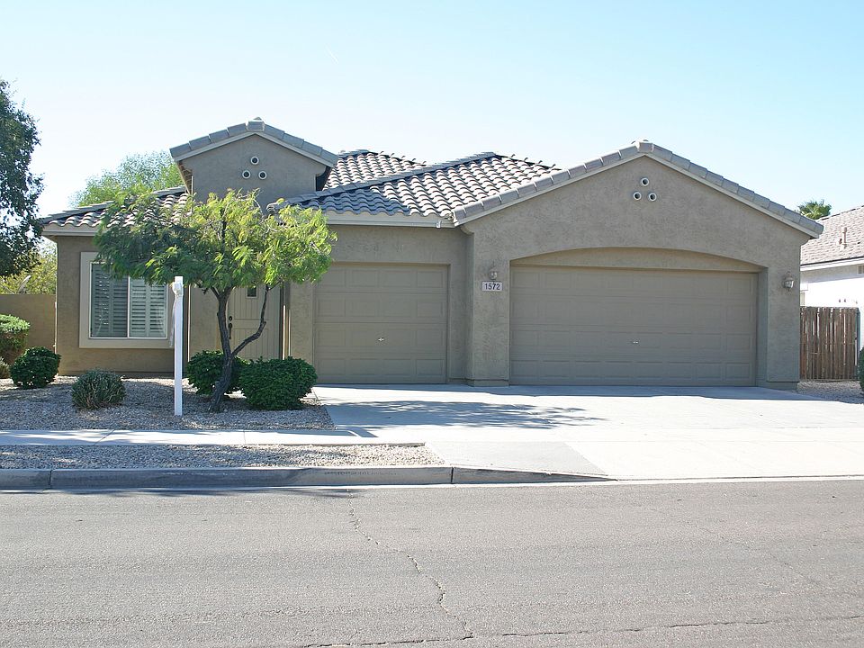 1st image of 1572 S 174th Ln