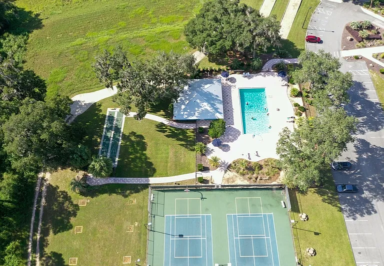 9892 SW 189th Cir — Photo 32