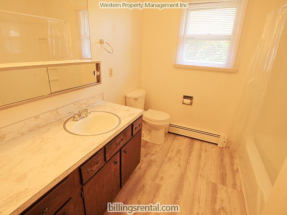 5th image of 2316 Alderson Ave APT 2