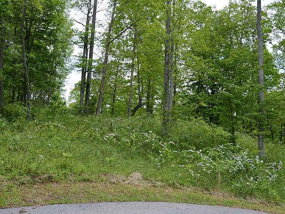 5th image of 29 Brooke Ln #29