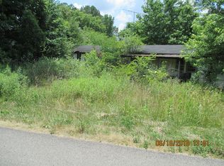 780 C B Johnson Rd, Sparta, TN 38583