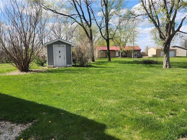200 E Ivo St, Jamesport, MO 64648