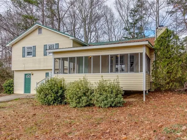 225 Sage Dr, Carrollton, GA 30116